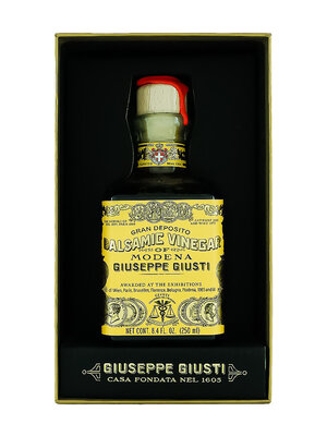 Giuseppe Giusti Gran Deposito Aceto Balsamico (Balsamic Vinegar) 4 Gold Medals 8.4oz Bottle, Modena, Italy