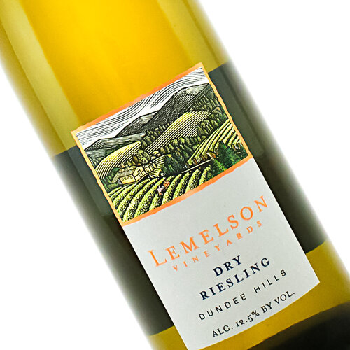 Lemelson Vineyards 2023 Dry Riesling, Dundee Hills, Carlton, Oregon Lemelson Vineyards 2023 Dry Riesling, Dundee Hills, Carlton, Oregon